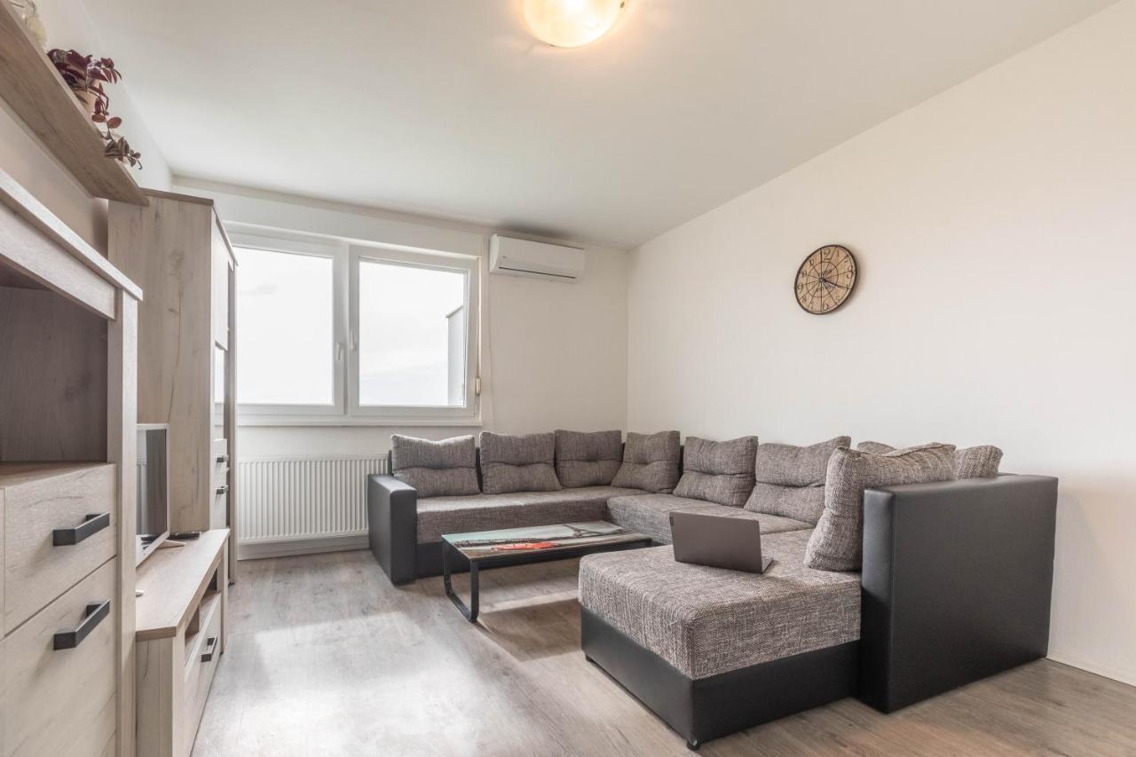 Cosy Apartment Hugo 오시예크 외부 사진